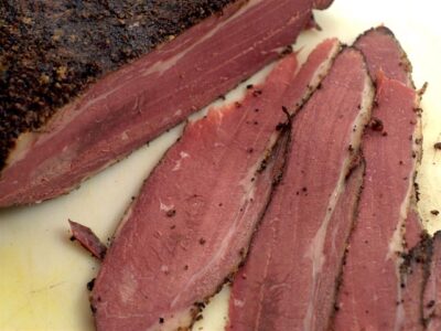 pastrami-tranche Tranche de pastrami