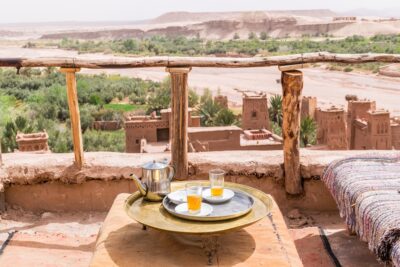 Tea with a view à Ait Ben Haddou