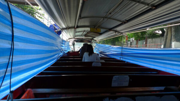 khlong saen saeb boat