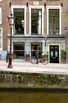 maison canal amsterdam