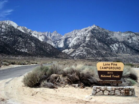 camping lone pine