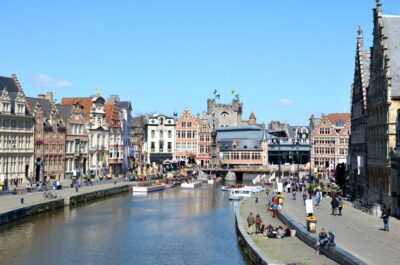 Canal à Gand en Belgique