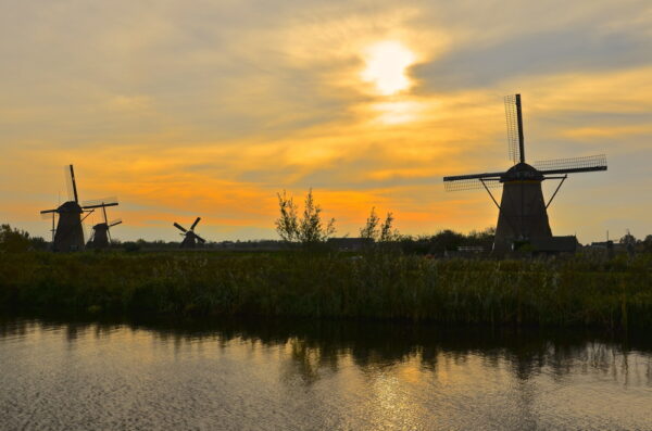 Coucher de soleil à Kinderdijk