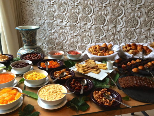 Petit déjeuner à l'hôtel Sahrai à Fès
