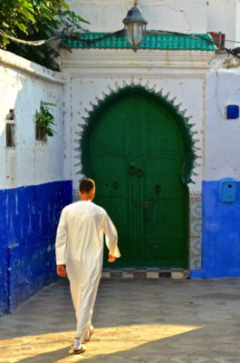 Dans une rue de la médina d'Asilah