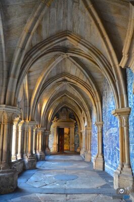 Cloître de la cathédrale de Porto