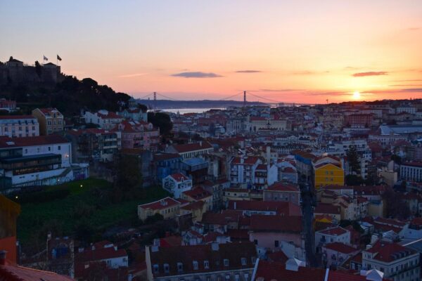 Coucher de soleil depuis le miradouro de Graça