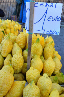 Sur un marché de Palerme