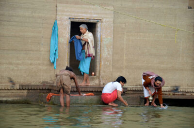 Rives du Gange à Varanasi