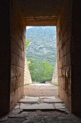 Depuis l'intérieur du Trésor d'Atrée