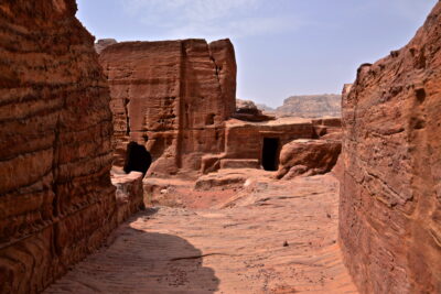 Habitations troglodytes à Pétra