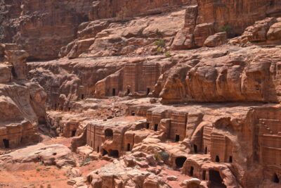 Habitations troglodytes à Pétra