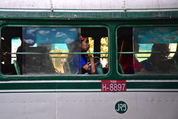 Bus à Yangon en Birmanie