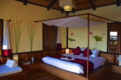 Chambre - Thahara Inle Heritage en Birmanie