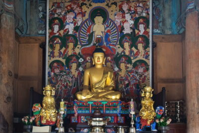 Bouddha au temple Haeinsa