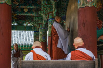 Tambour au temple Haeinsa