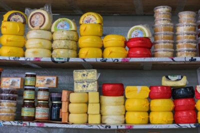 Fromages au marché d'Urubamba