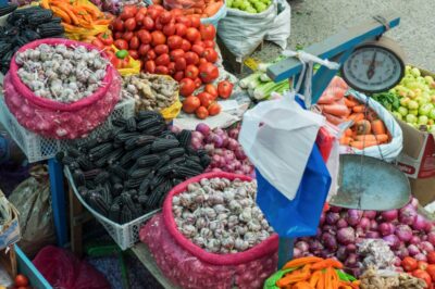 Vegetales at Mercado de Urubamba