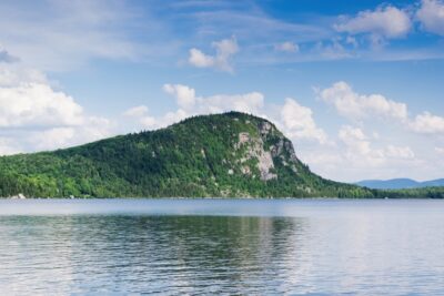 Lac pour une petite baignade