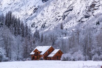 Chalet dans la vallée - Pays des Ecrins