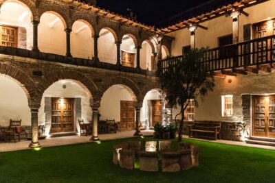 Patio de l'hôtel Inkaterra La Casona à Cusco