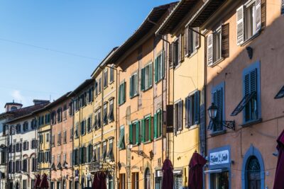 Maisons traditionnelles italiennes à Pise