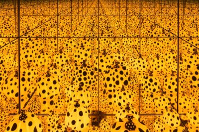 Infinity mirror room de Yayoi Kusama