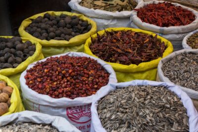 Epices dans le souq de Manama