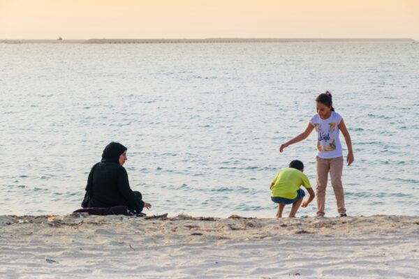 Plage proche du Qal'at al Bahrain