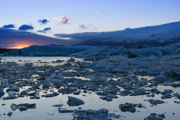 Sunset sur la lagune de Jokulsarlon