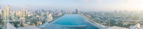 Panorama de la piscine du 137 Pillars Suites