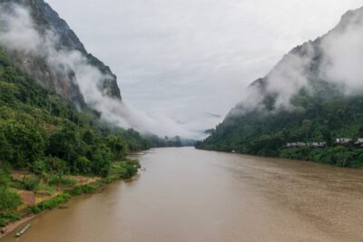 Brume matinale à Nong Khiaw au Laos