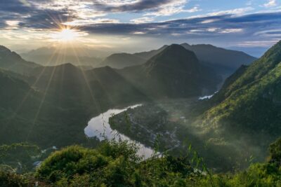 Pha Daeng peak au coucher de soleil