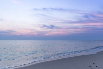 Sunrise dans le sud du Qatar