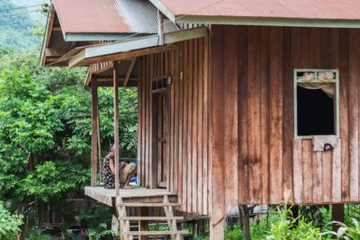 Village sur le Mékong au Laos