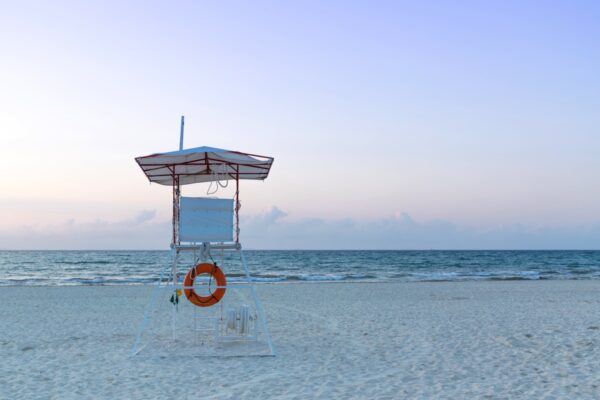 Lever de soleil sur la plage du Viva Wyndham