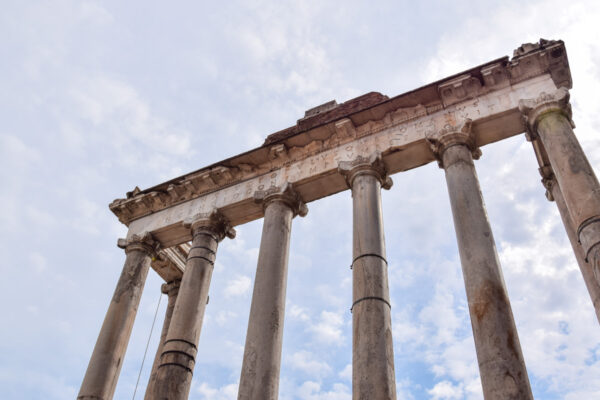 Temple au forum romain