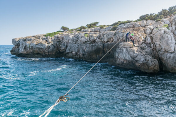 Tyrolienne et coasteering à Majorque