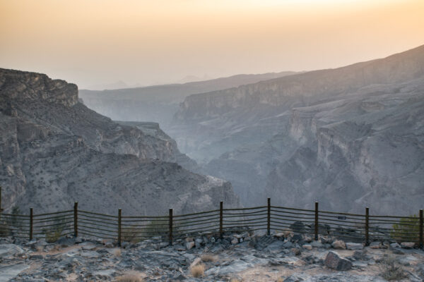 Coucher de soleil au jebel Akhdar à Oman