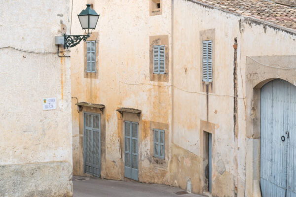 Rue à Arta, village de Majorque proche du meilleur hôtel de Majorque
