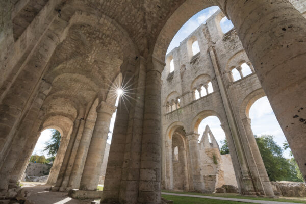 Abbaye de Jumièges dans le parc naturel régional des Boucles de la Seine