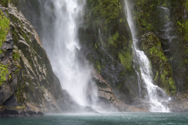 Fjord en Nouvelle-Zélande : Milford Sound