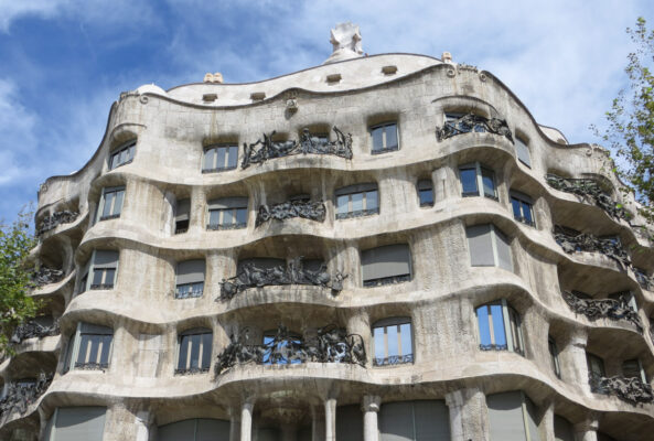 Façade de la Pedrera ou Casa Mila