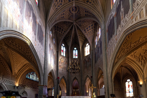 Trompe-l'oeil dans la cathédrale de Chambéry