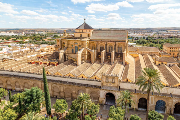 Vue sur la mosquée de Cordoue depuis le minaret