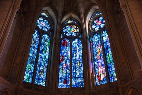 Vitraux de Chagall dans la cathédrale de Reims