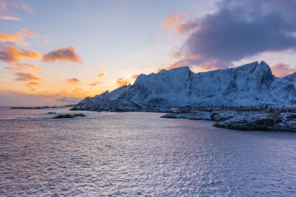 Coucher de soleil dans les Lofoten en hiver