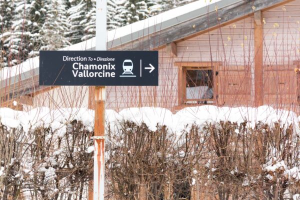 Train dans la vallée de Chamonix