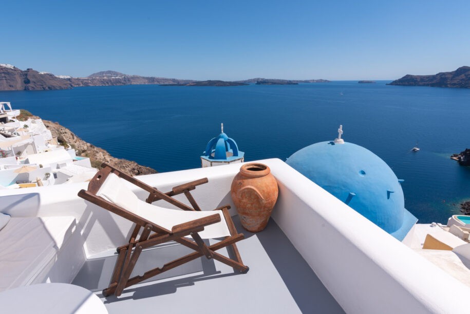 Vue depuis la terrasse du meilleur hôtel de Santorin