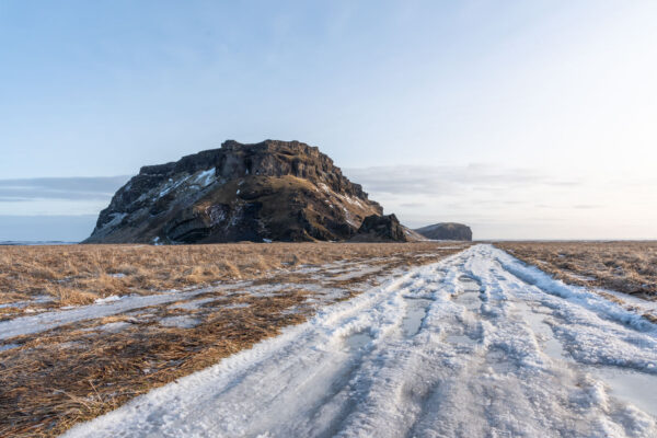 Hjörleifshöfði, colline rocheuse proche de Vik